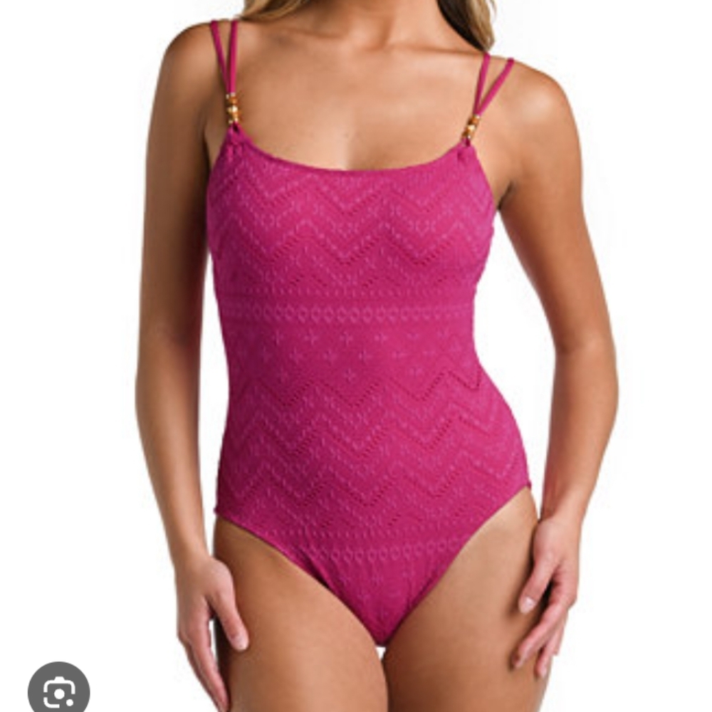 La Blanca Saltwater Sands Eyelet Design Beach Swim Pool Vacation Swimsuit 14